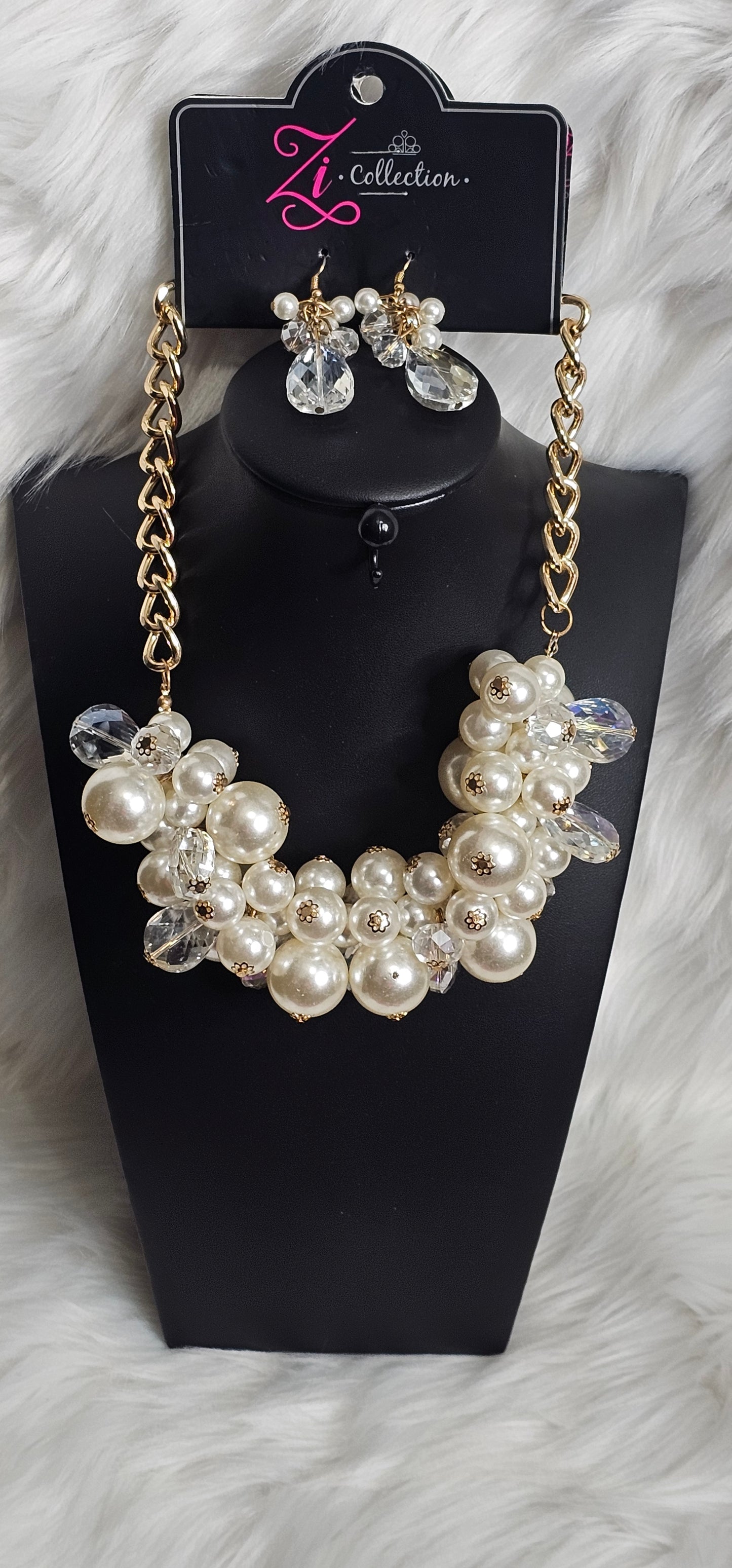 Paparazzi Accessories Captivate Pearl Zi Collection