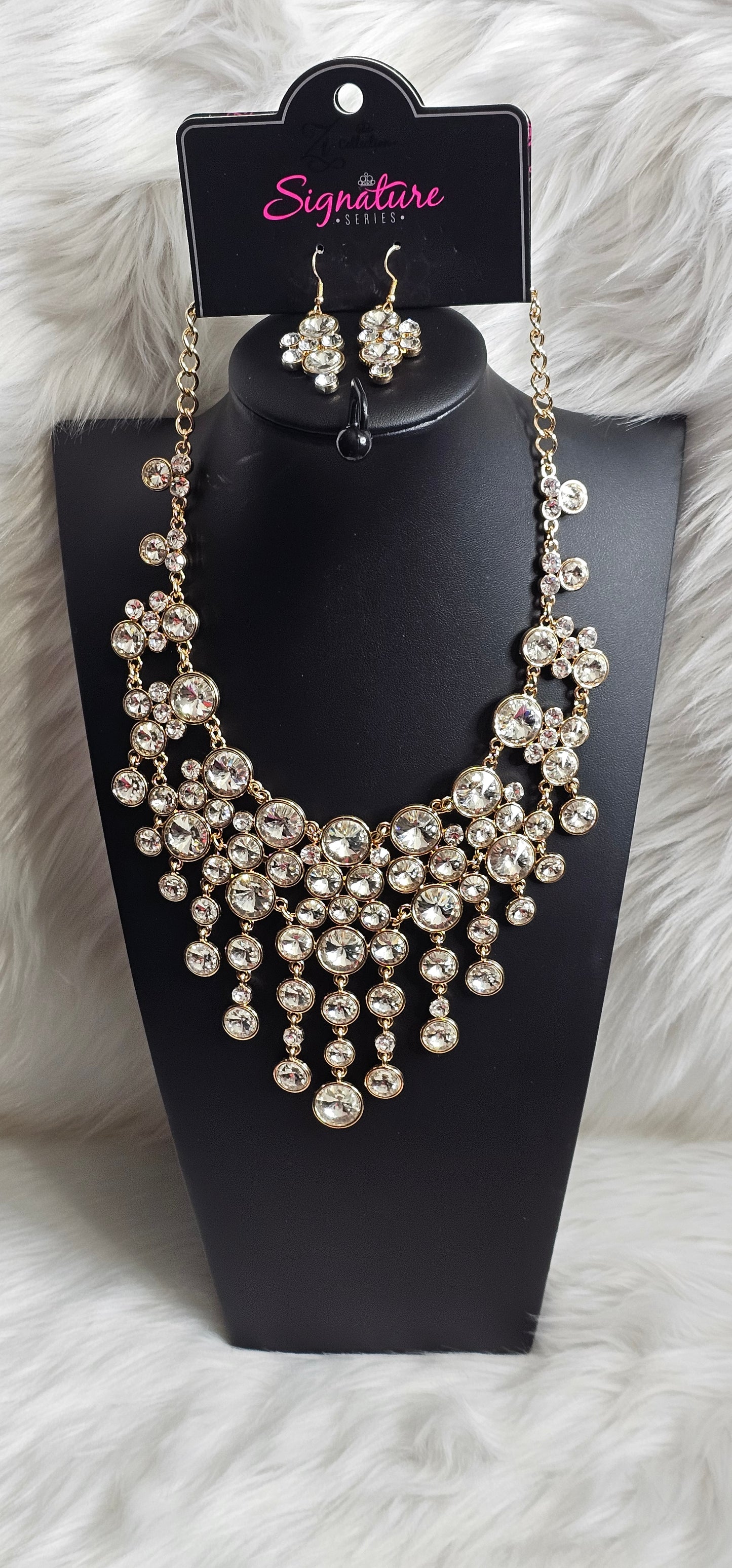 Paparazzi Accessories - The Rosa - Gold Rhinestones Zi Collection