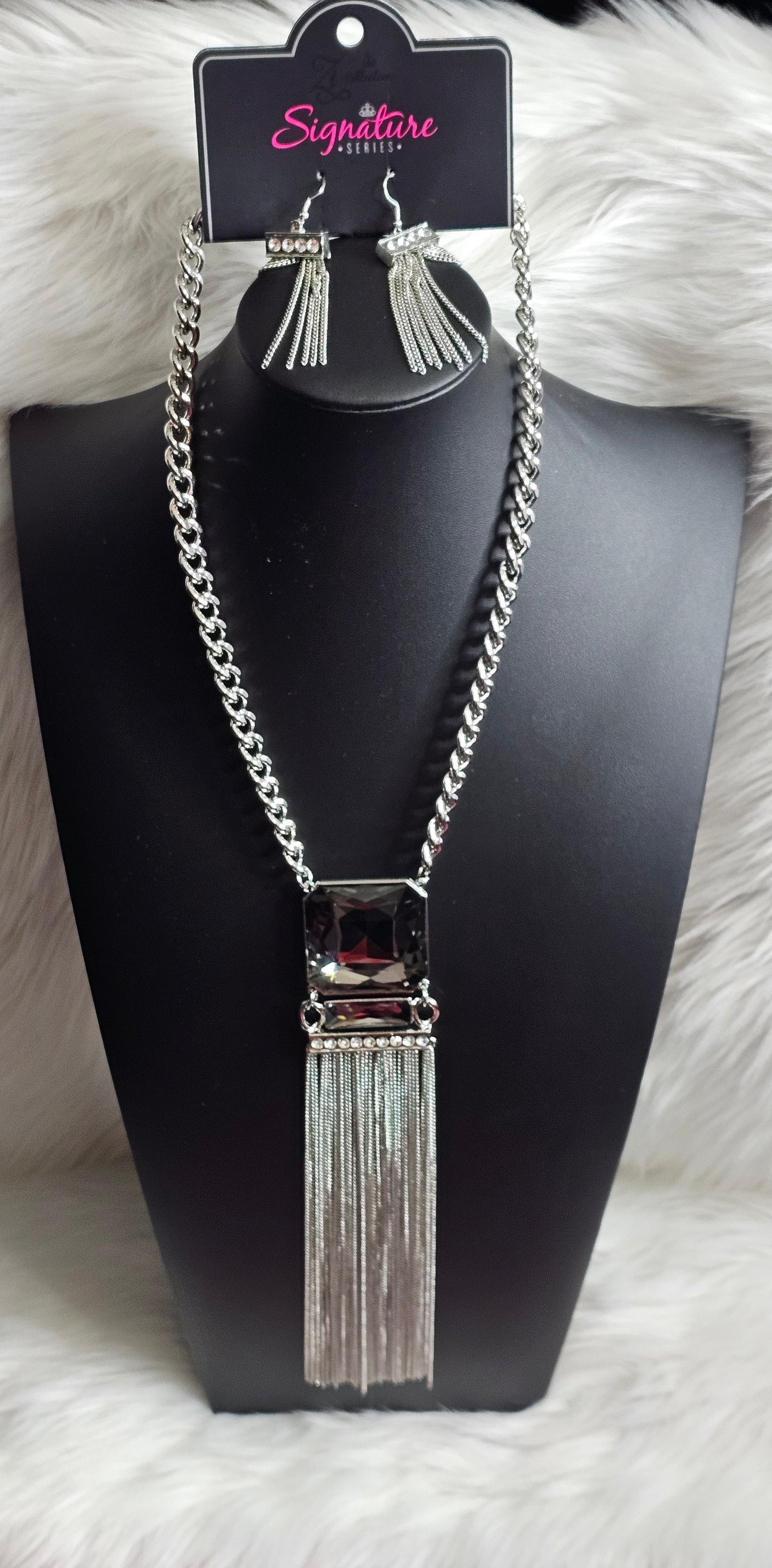 Paparazzi Accessories - The Hope - 2022 Zi Collection
