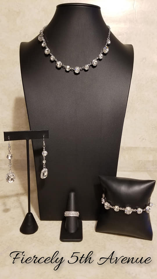 Paparazzi Accessories - Fiercely 5th Avenue - February 2022 Fashion Fix Collection