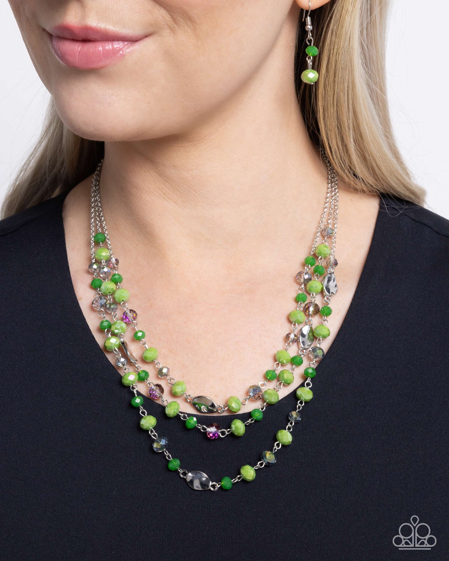 Paparazzi Accessories - Radiantly Rich - Green Necklaces