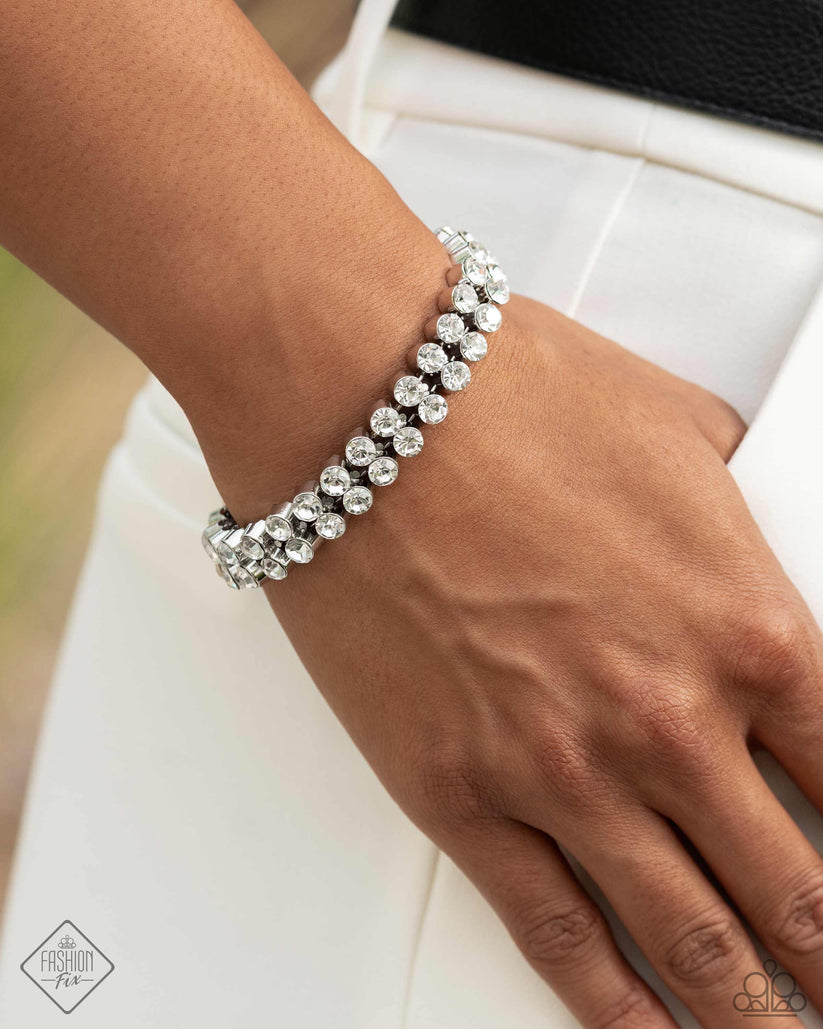 Timeless and classic yet sophisticated and versatile, the Fiercely 5th Avenue Collection features elegant designs and traditional metal finishes. Never one to shy away from a bit of sparkle, the Fiercely 5th Avenue fan is a powerhouse professional who accessorizes strategically – creating a polished look for the office that easily transitions to an elegantly glamorous after-hours style. Includes one of each accessory featured in the Fiercely 5th Avenue Trend Blend in April's Fashion Fix: