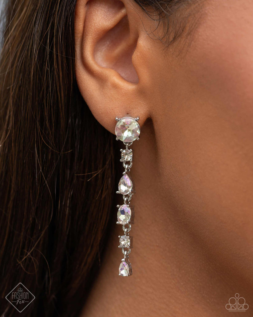 Timeless and classic yet sophisticated and versatile, the Fiercely 5th Avenue Collection features elegant designs and traditional metal finishes. Never one to shy away from a bit of sparkle, the Fiercely 5th Avenue fan is a powerhouse professional who accessorizes strategically – creating a polished look for the office that easily transitions to an elegantly glamorous after-hours style. Includes one of each accessory featured in the Fiercely 5th Avenue Trend Blend in April's Fashion Fix: