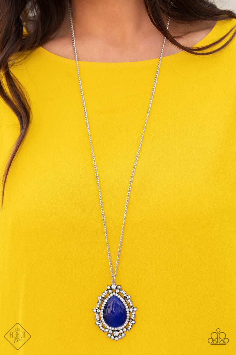 The Glimpses of Malibu collection was created with inspiration from the styles of Malibu, CA. Styles in this Trend Blend will feature fun, livable fashion with an upscale flavor. The color are usually a bit tamer compared to the bolder hues found in other collections, and the attitude tends to have a laid back vibe. Includes one of each accessory featured in the Glimpses of Malibu Trend Blend in November Fashion Fix :