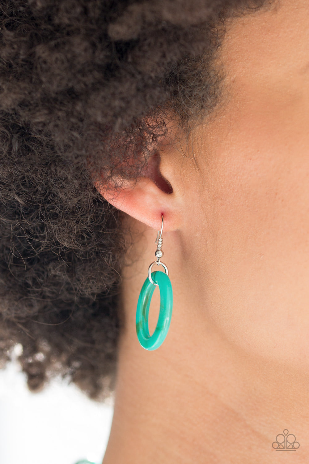 Paparazzi Accessories All in-VINCIBLE - Blue Necklaces brushed in a faux-marble finish, bold turquoise links connect below the collar for a statement making look. Features an adjustable clasp closure. Sold as one individual necklace. Includes one pair of matching earrings.
