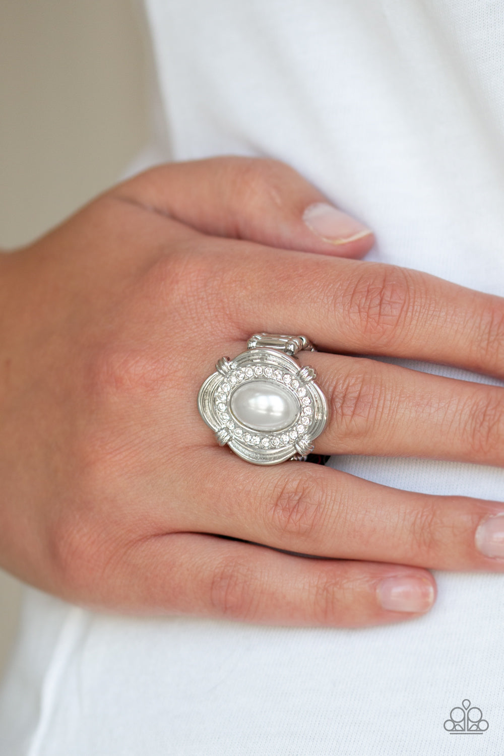 Paparazzi Accessories Titanic Twinkle - White Rings - Lady T Accessories