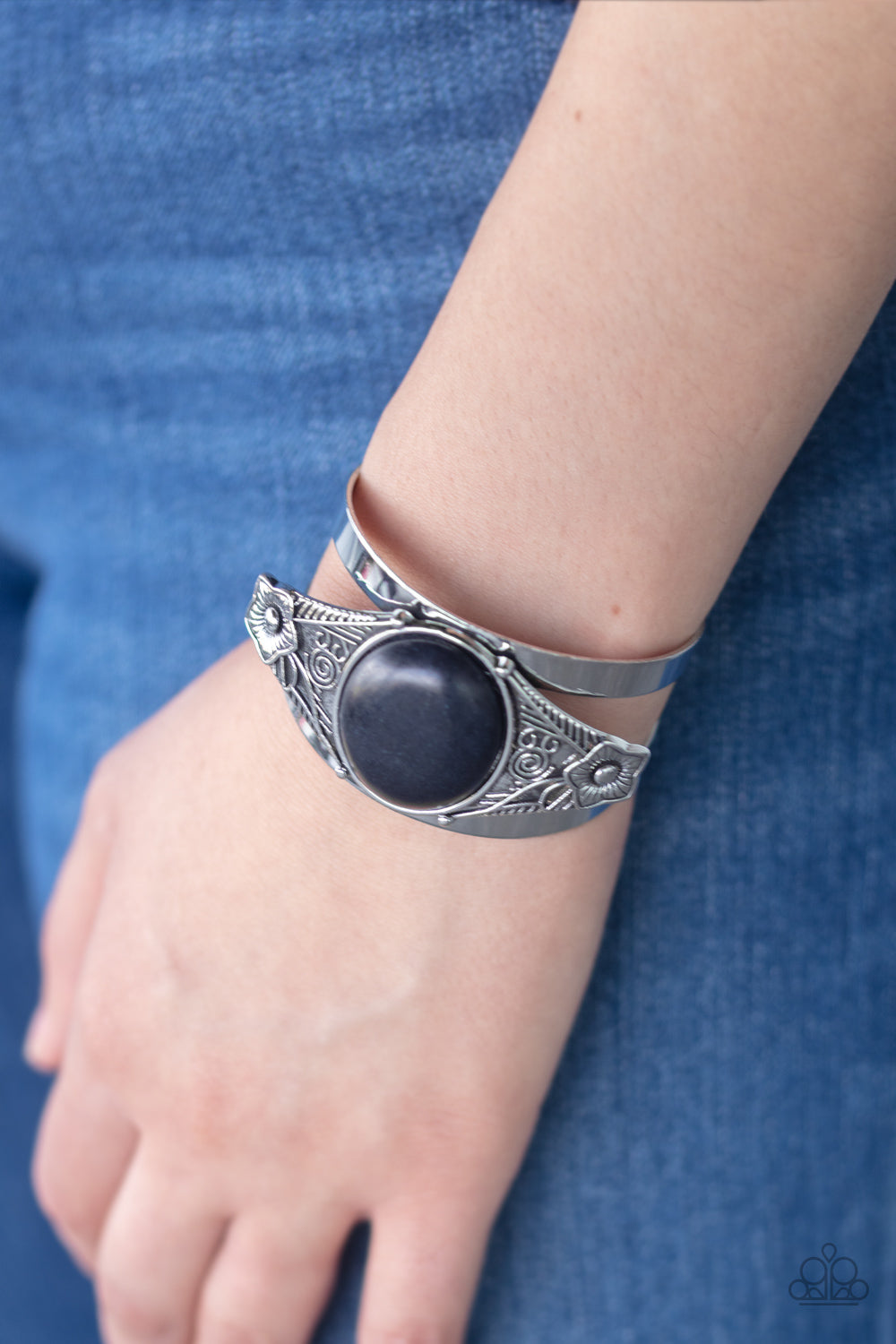 Paparazzi Accessories Desert Nature - Black Bracelets - Lady T Accessories