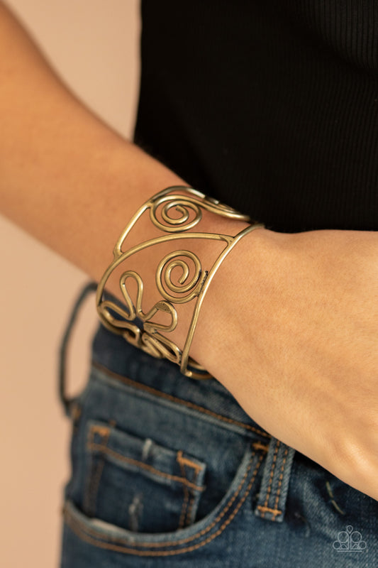 Paparazzi Accessories Groovy Sensations - Brass Necklaces - Lady T Accessories
