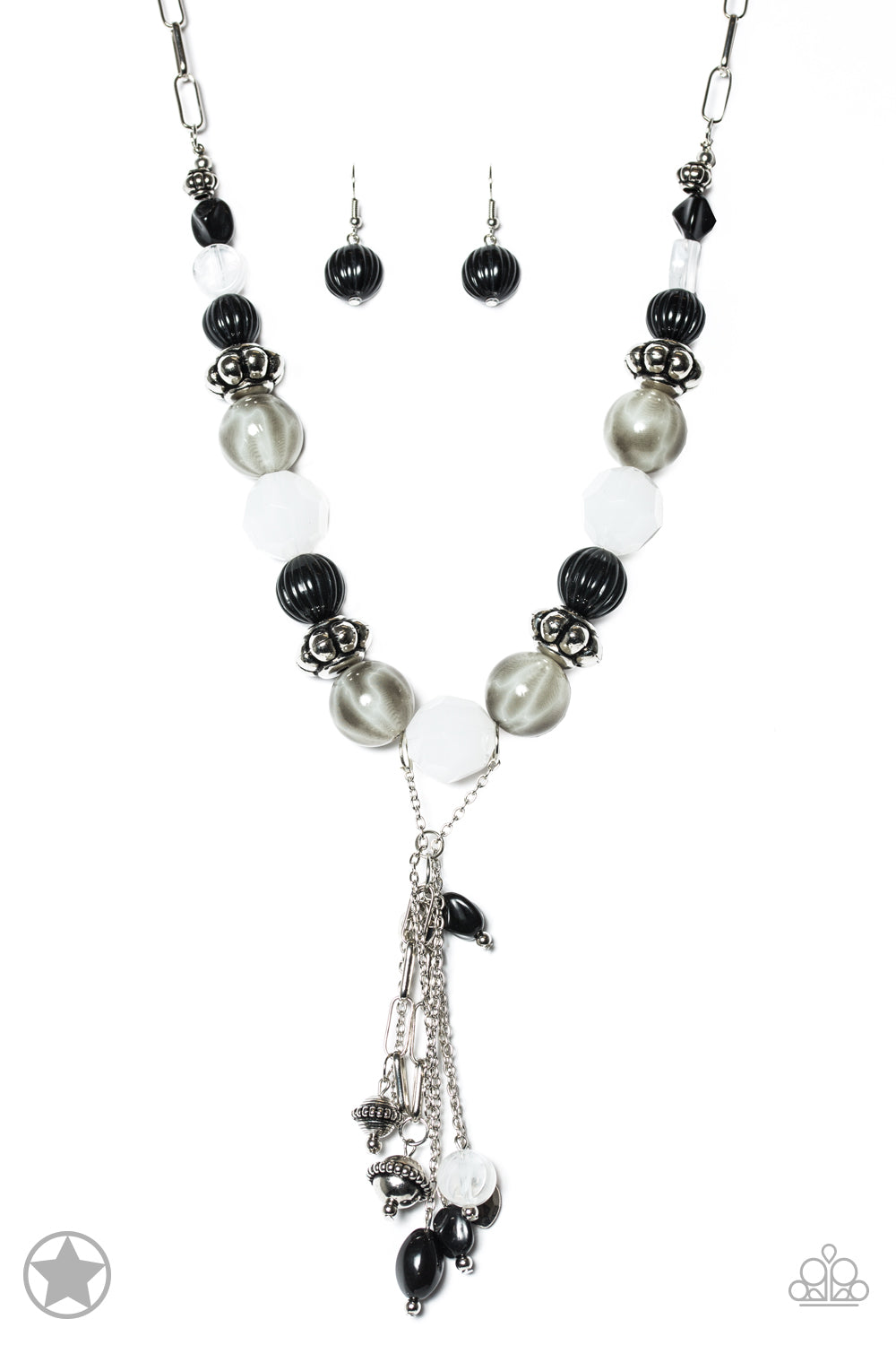 Paparazzi Accessories Break A Leg - Blockbuster Necklaces - Lady T Accessories