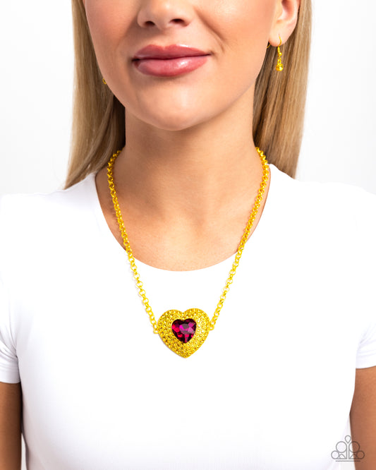 Paparazzi Accessories - Locket Leisure - Yellow Necklaces