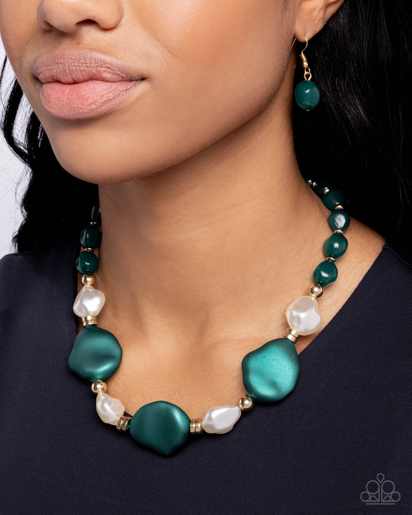 Paparazzi Accessories - Forever Feature - Green Necklaces