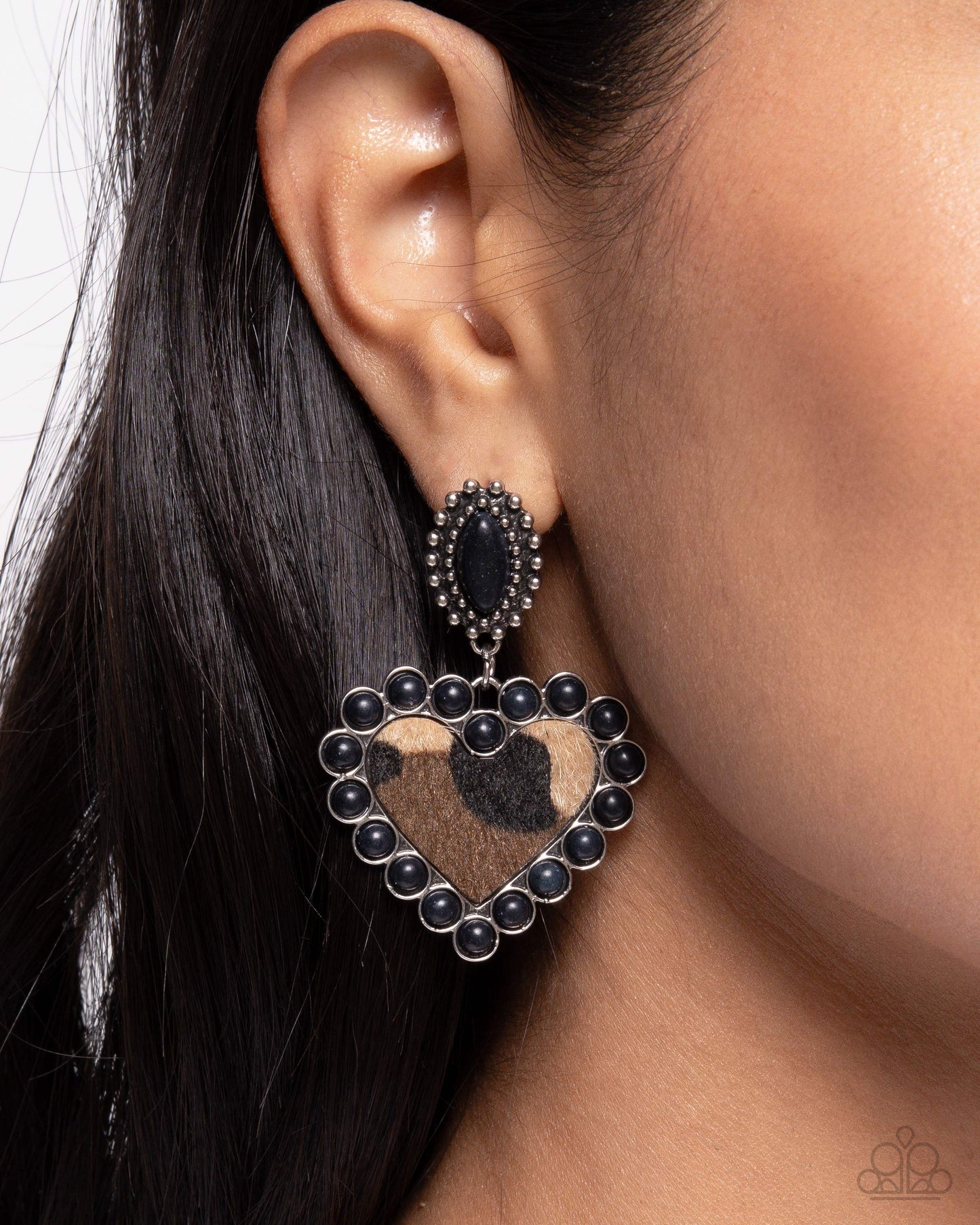 Paparazzi Accessories - Whimsical Wrangler - Black Earrings