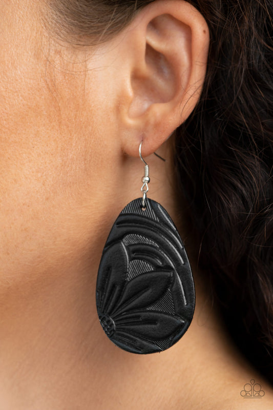 Paparazzi Accessories Garden Therapy - Black Earrings - Lady T Accessories