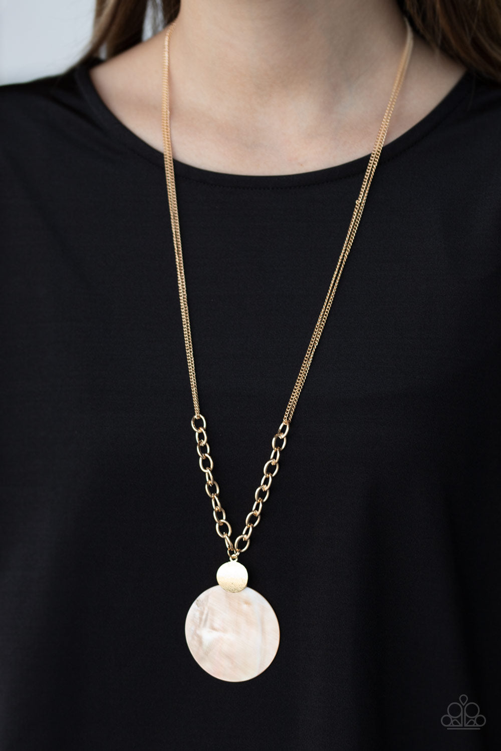 Paparazzi Accessories A Top-SHELLer - Gold Necklaces - Lady T Accessories