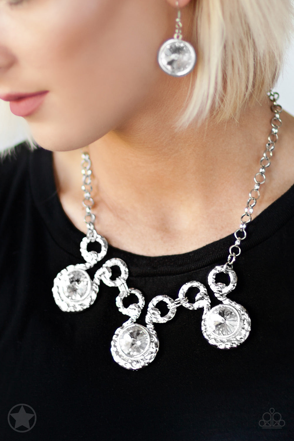 Paparazzi Accessories Hypnotized - Silver Blockbuster Necklaces - Lady T Accessories